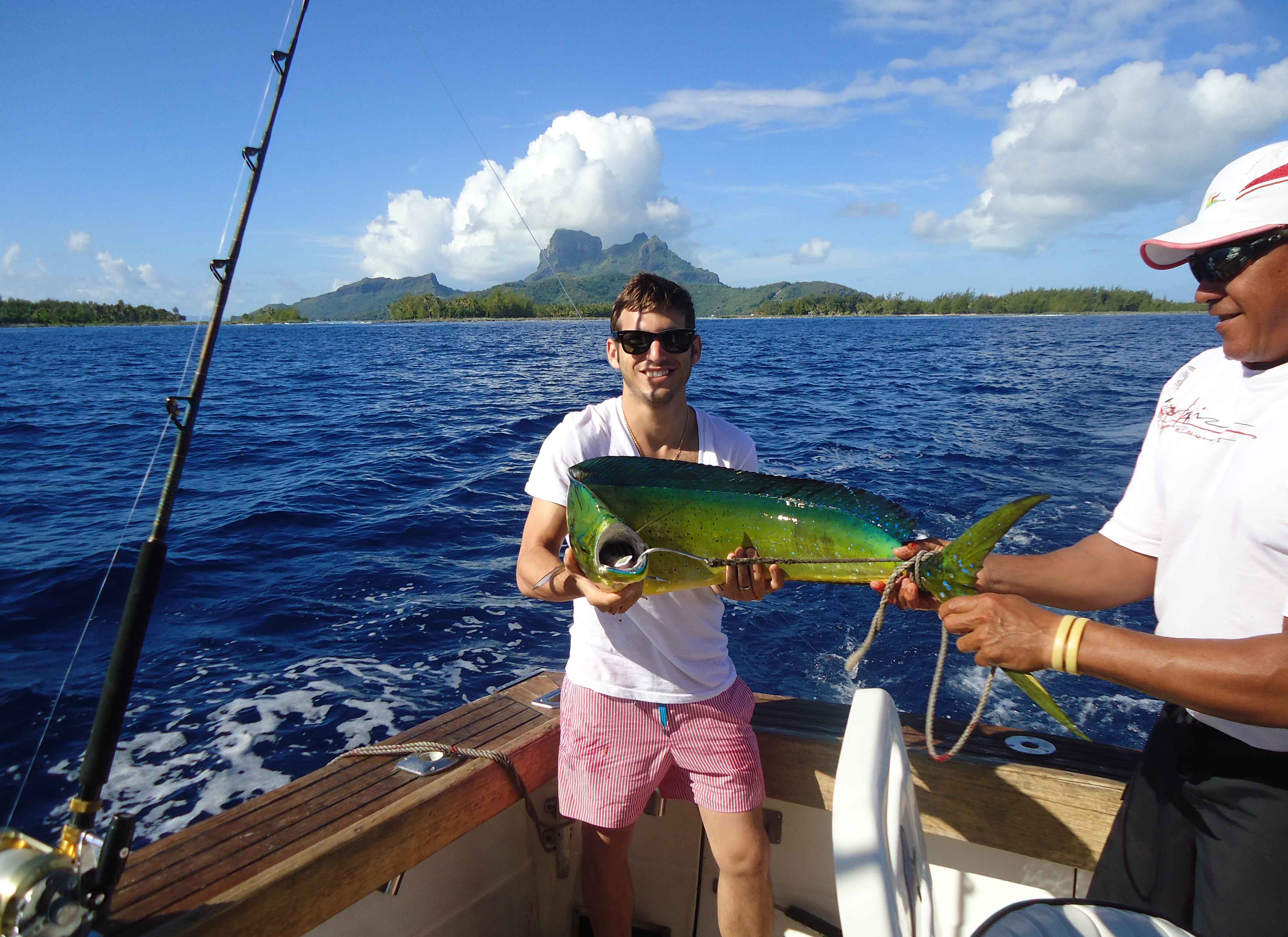 https://tahititourisme.com.br/wp-content/uploads/2017/08/Bora-Bora-Sport-Fishing-Charter4.jpg