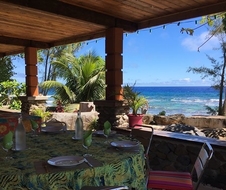 https://tahititourisme.com.br/wp-content/uploads/2018/04/view-from-terrace-commune.jpg